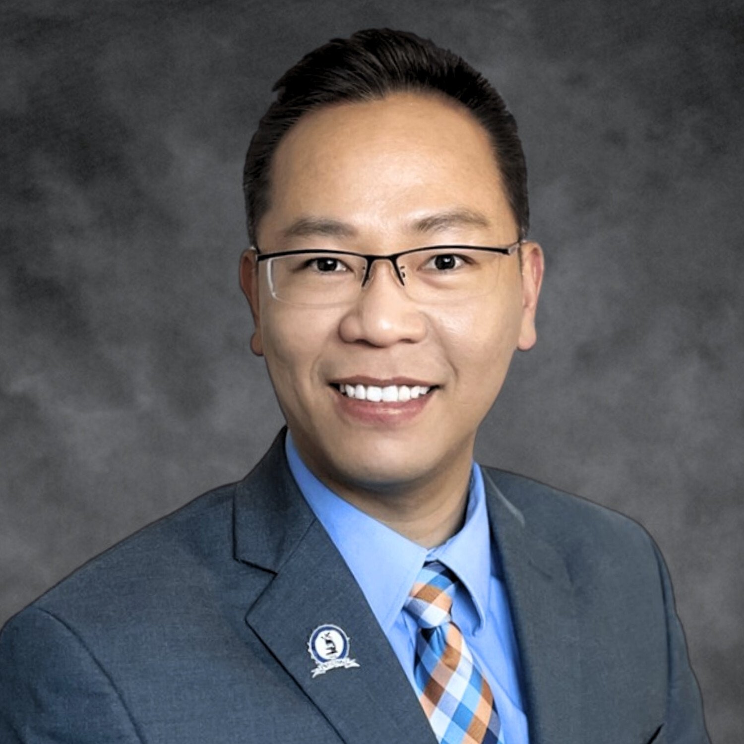 Brown Pathology Headshots - Huy Quang Nguyen